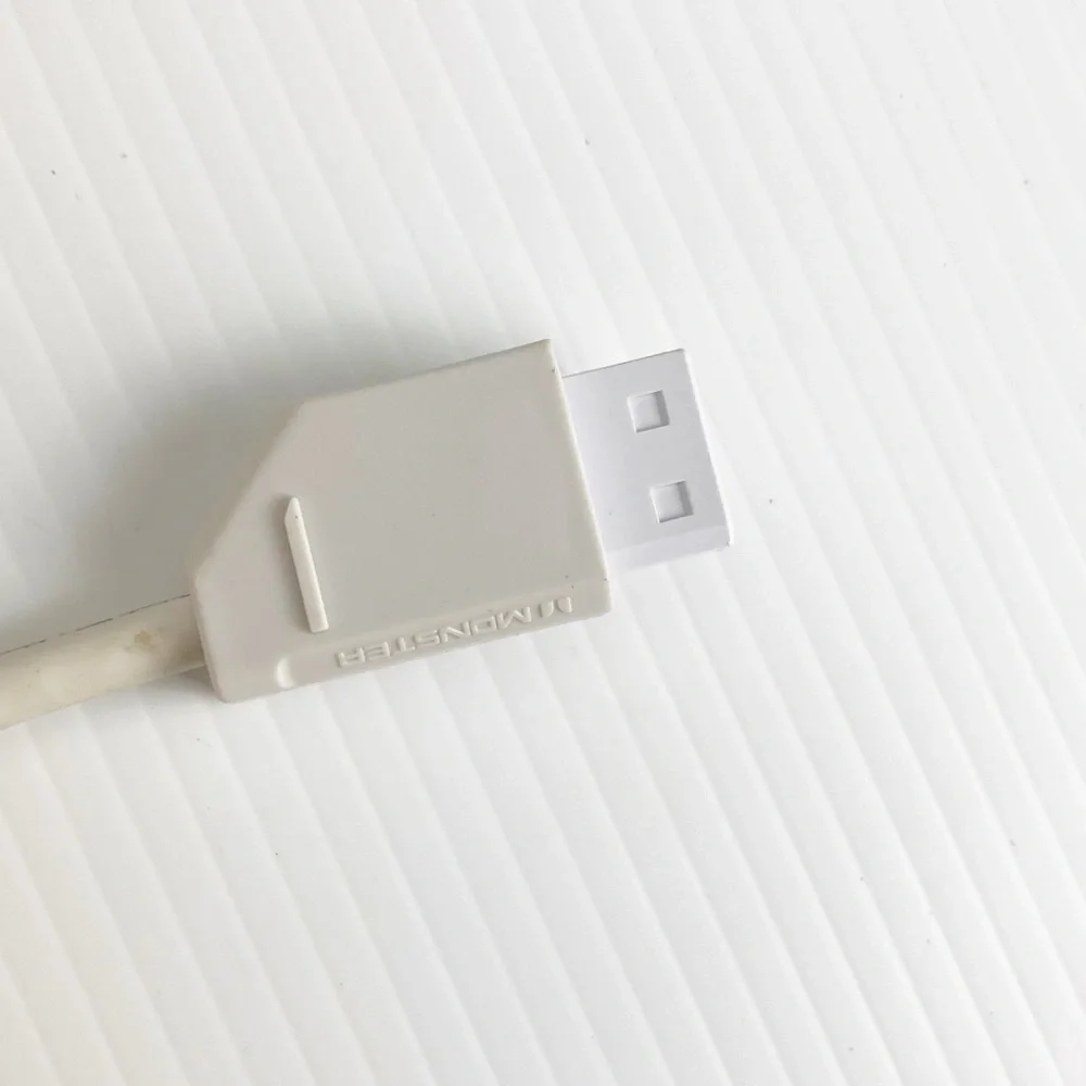 Monster Game Advanced Performance Component HD Audio Video AV Cable Nintendo Wii